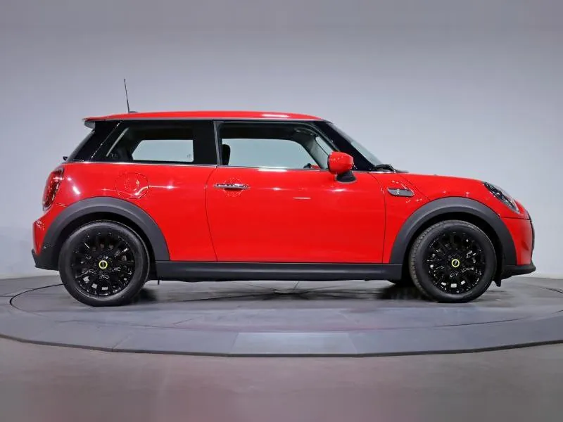 MINI Cooper SE 3 portes Chili Red - Photo 2