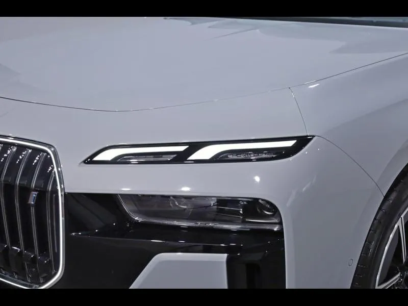BMW i7 eDrive50 M Sport Blanc - Photo 5