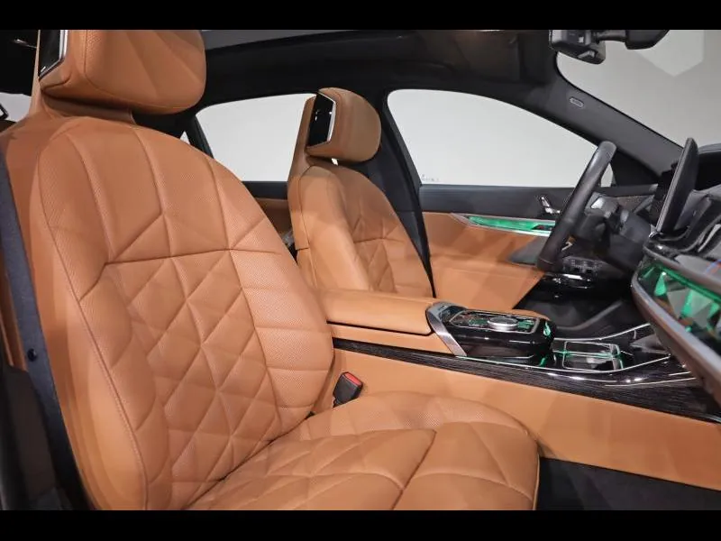 BMW i7 eDrive50 M Sport Blanc - Photo 11