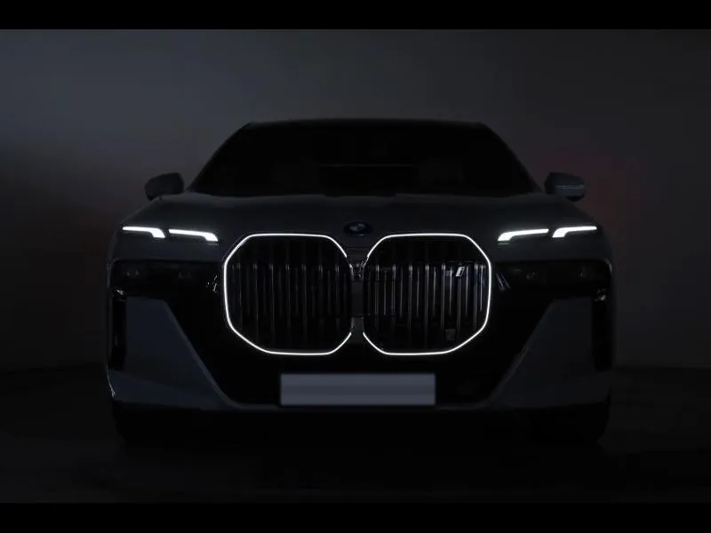 BMW i7 eDrive50 M Sport Blanc - Photo 4