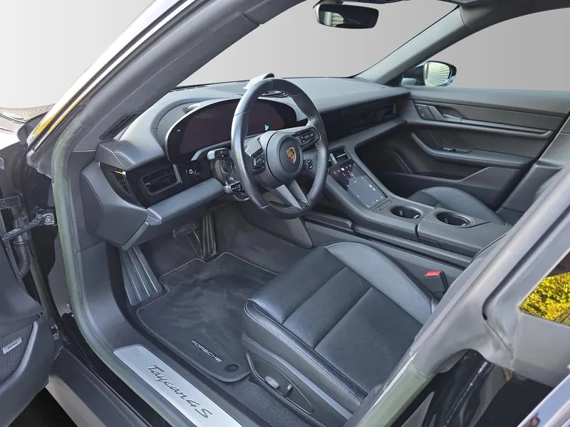 Porsche Taycan 4S Sport Turismo Noir - Photo 16