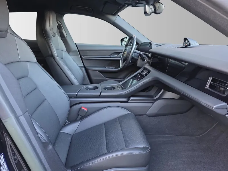 Porsche Taycan 4S Sport Turismo Noir - Photo 17