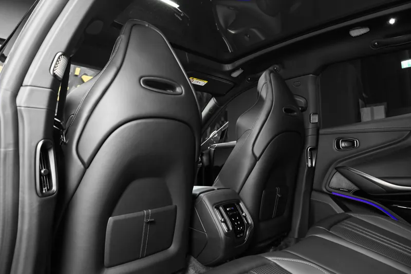 Aston Martin DBX 707 Onyx Black - Photo 22