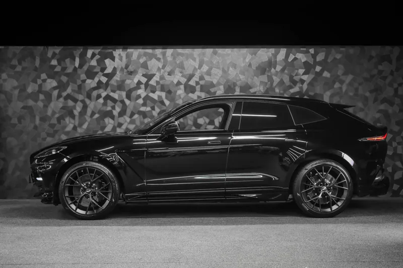 Aston Martin DBX 707 Onyx Black - Photo 2