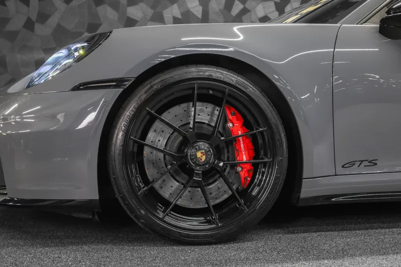 Porsche 911 Carrera 4 GTS Cabriolet Slate Grey Neo - Photo 14