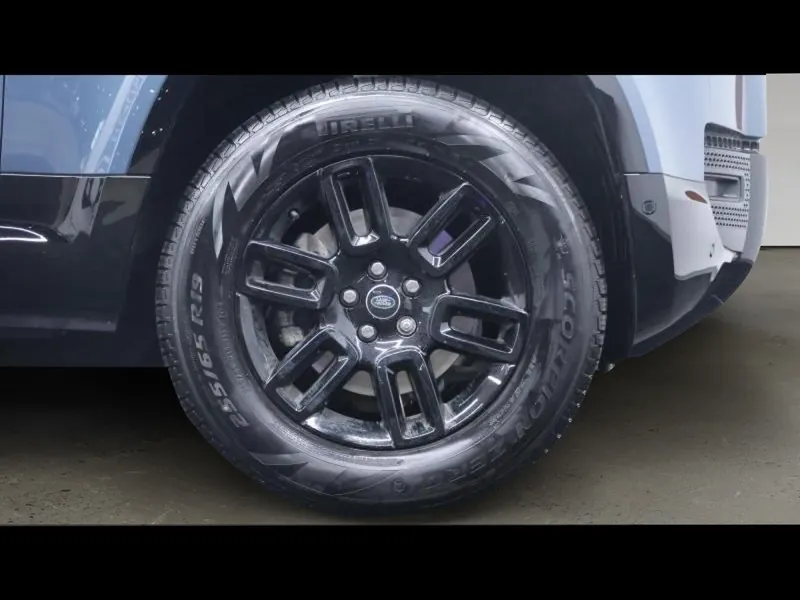 Land Rover Defender 90 D200 X-Dynamic SE - Photo 15