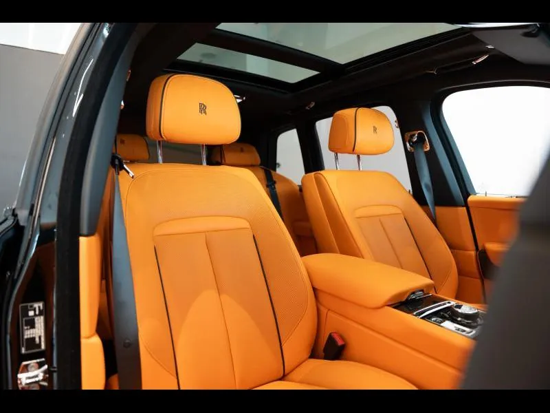 Rolls-Royce Cullinan Black Badge Black Diamond - Photo 12