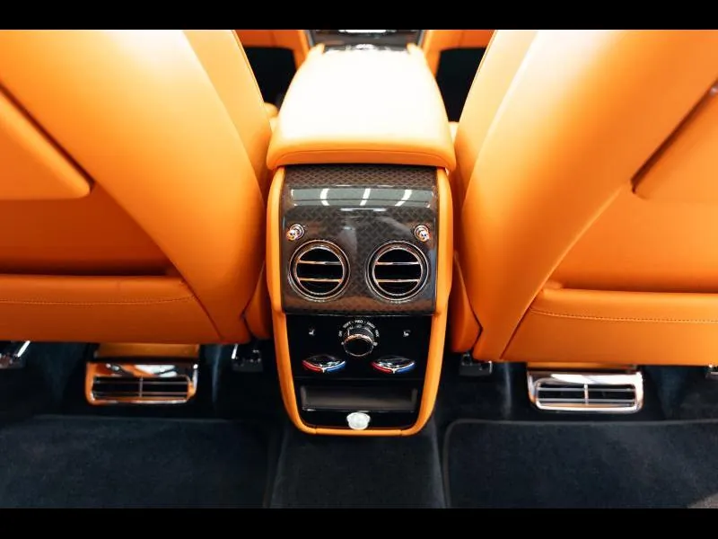 Rolls-Royce Cullinan Black Badge Black Diamond - Photo 15
