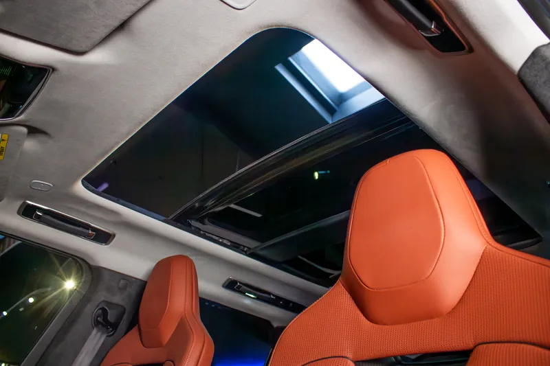 Land Rover Range Rover Sport SV - Photo 15