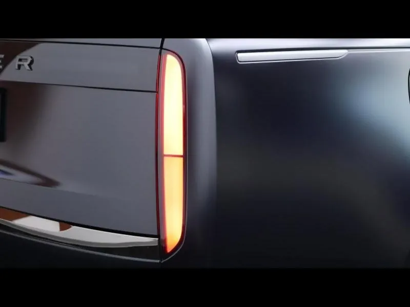 Land Rover Range Rover SV P615 - Photo 14