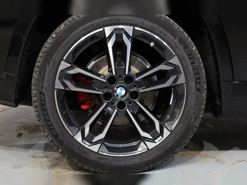 BMW iX1 xDrive30 M Sport Saphirschwarz - Photo 6