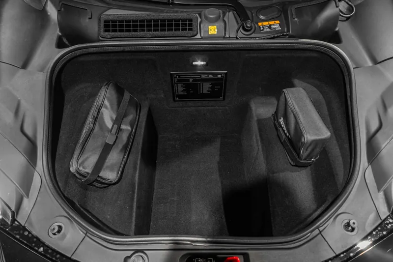 Ferrari 296 GTS Nero DS - Photo 28