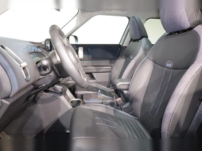 MINI Countryman C Classic Melting Silver 26 000 km - Photo 9