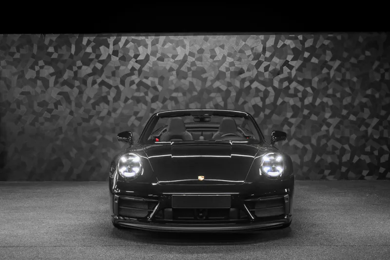 Porsche 911 Carrera GTS Cabriolet Noir Intense - Photo 4