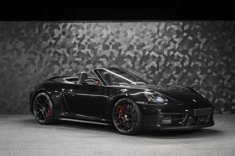 Porsche 911 Carrera GTS Cabriolet Noir Intense - Photo 6