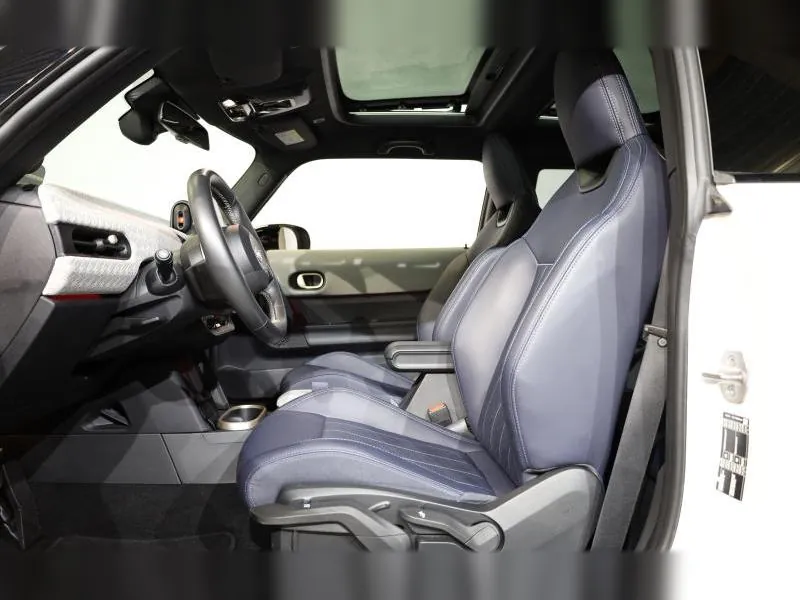MINI Cooper C 3 portes Favoured Nanuq White 27 000 km - Photo 9